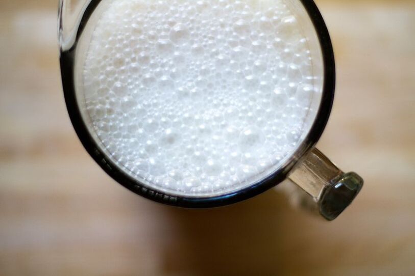 Decocción de leite con allo para prostatite